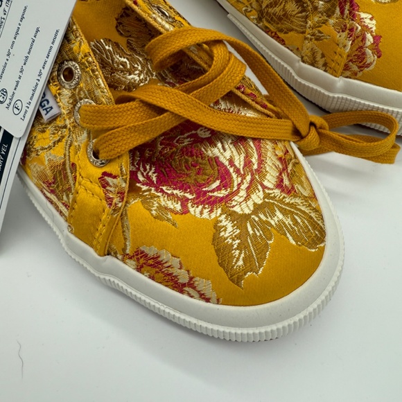 Superga Women’s 11 Canary Yellow Floral Brocade Sneakers With Red & Gold NWT - Picture 10 of 14